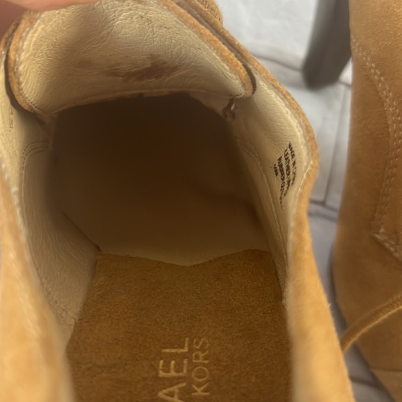Michael Michael Kors suede, leather camel Oxford heels size 10M - Picture 11 of 11